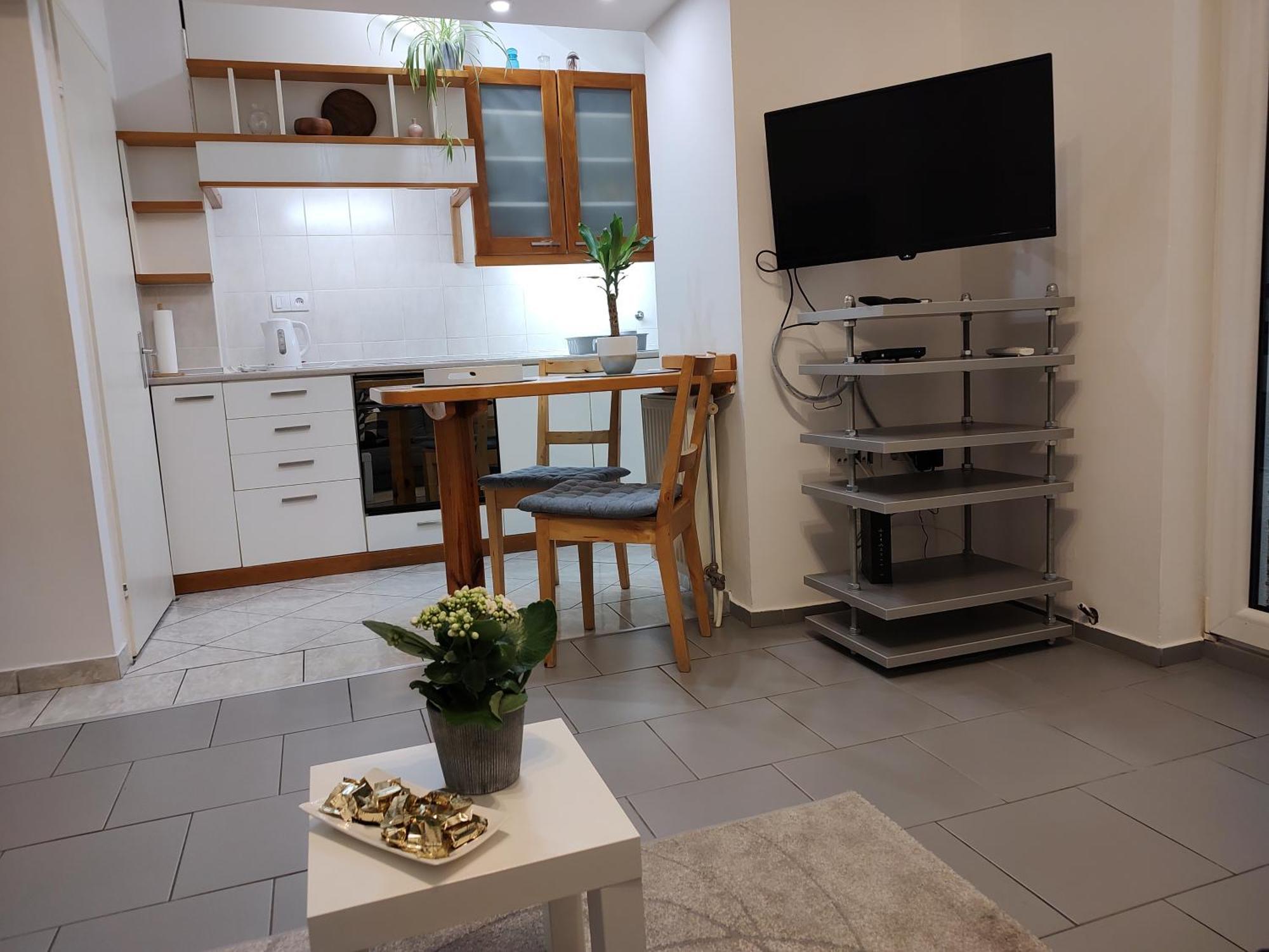 Twowheels Apartment - Apartment With Bicycles Novi Sad Exterior photo